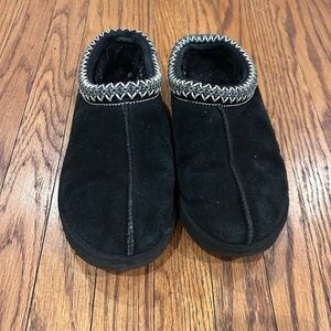 UGG Tasman Black Suede Moccasin Slippers - women’s size 8